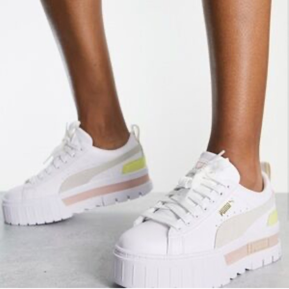 Puma Women's White and Beige Platform Sneakers